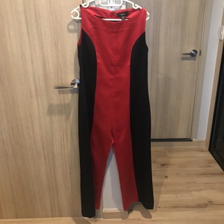 จั๊มสูท สีเเดงดำ size L 34" 30" 39" ทรงปล่อย perform