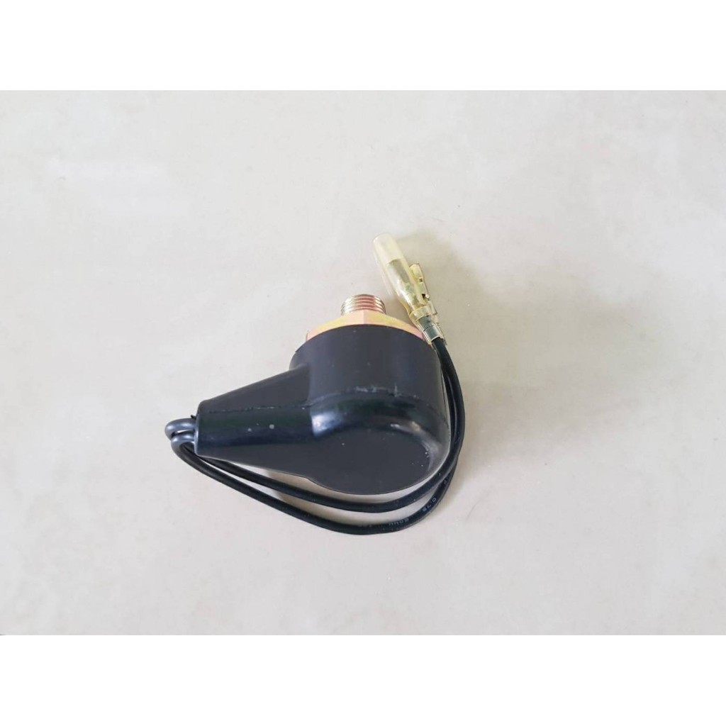 สวิทเบรคลม(สวิทถังลมเบรค) HINO สิงห์ไฮเทค,NISSAN CW30 ไต้หวัน ตัวละ350บาท