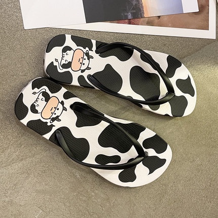 รองเท้าแตะหูหนีบลายน้องวัว Cow Flip Flop พื้นหนา 2 cm. รองเท้าแตะเกาหลี น่ารัก ใส่สบาย พร้อมส่ง
