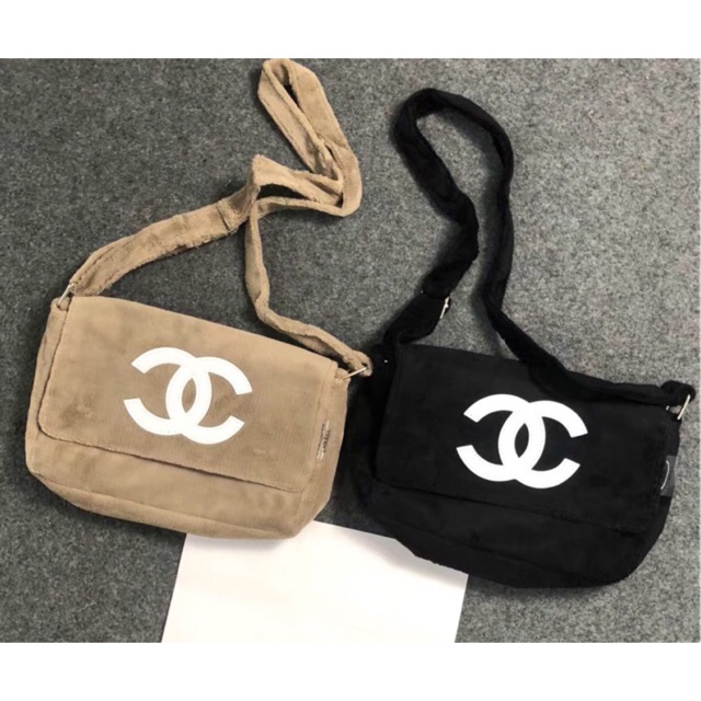 chanel premium gift bag