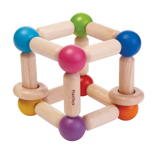 PlanToys 5245 Square Clutching Toy ของเล่นไม้ลูกบากศ์ยืดหยุ่น(หลากสี)