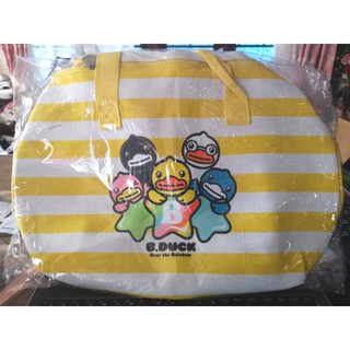 กระเป๋า ใส่เสื้อผ้า แบบสะพาย B duck สีเหลือง