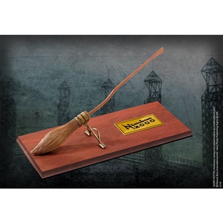 พร้อมส่ง!! Nimbus 2000 Scale Model Miniature นิมบัส2000 แฮร์รี่พอตเตอร์ Noble Collection