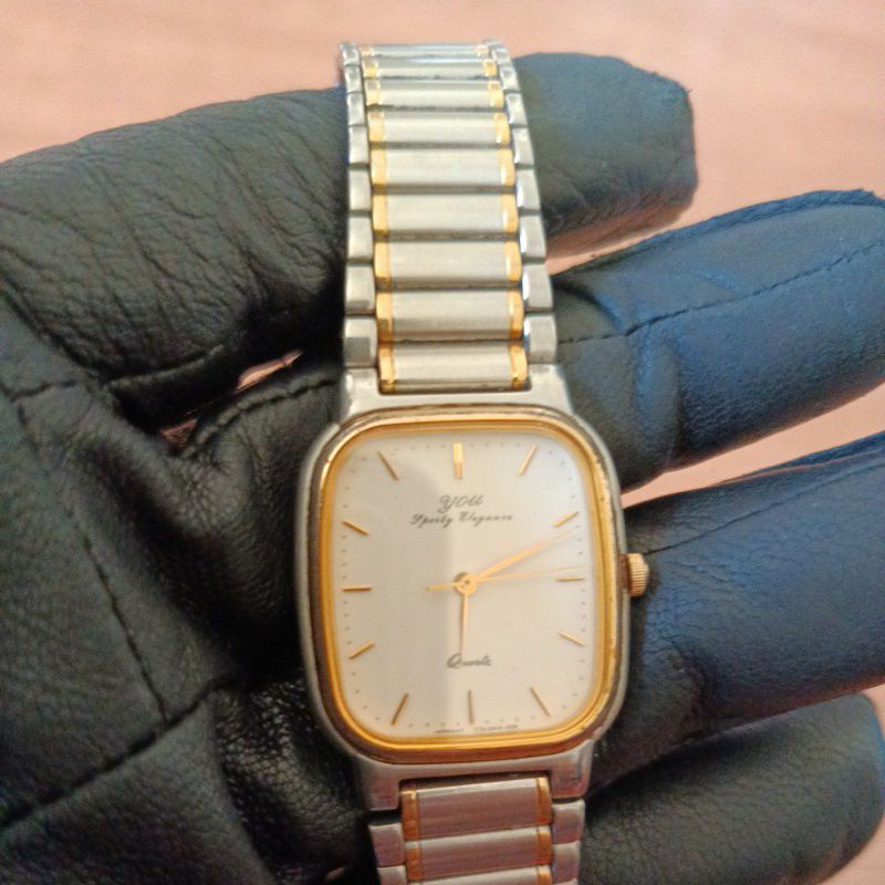 นาฬิกาแบรนด์เนม orient หน้าปัดสีขาวขอบทอง สายสแตนเลส 2 กษัตริย์ของแท้ มือสองสภาพสวย