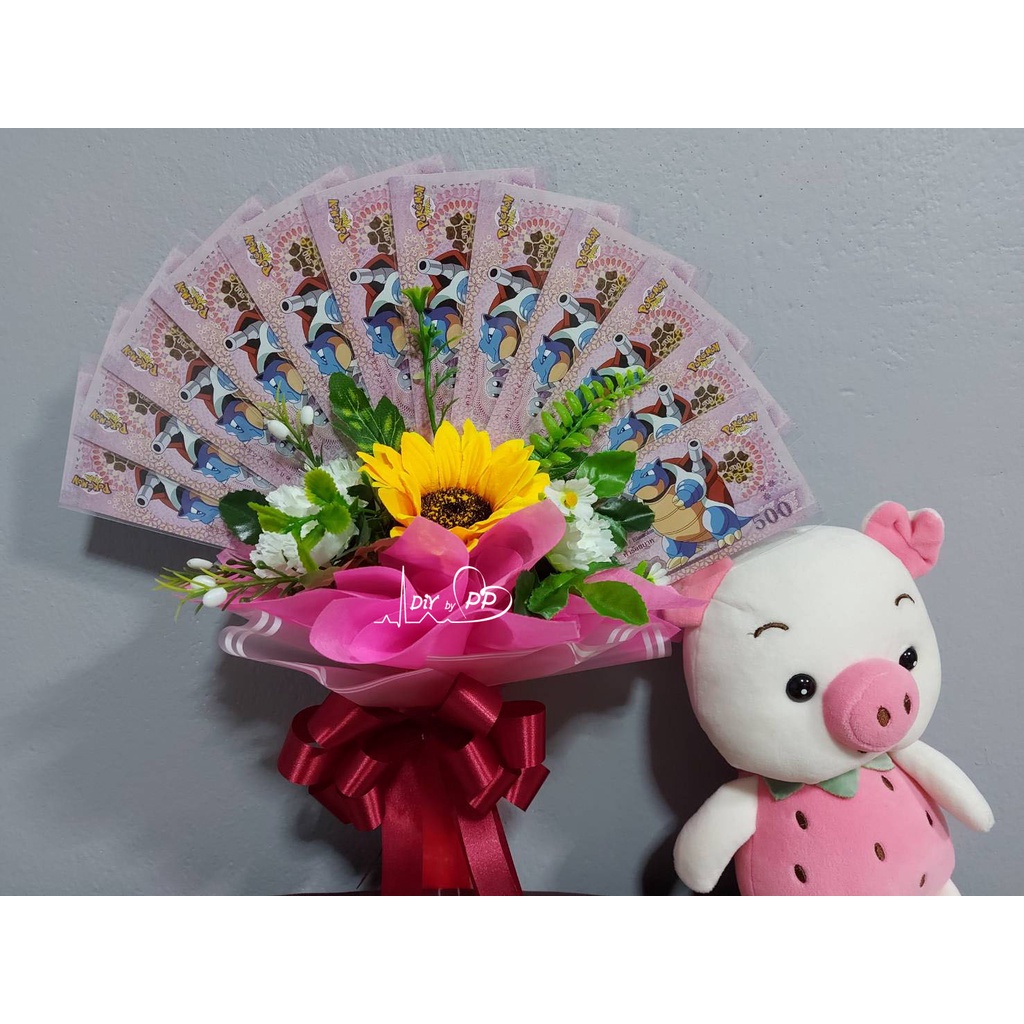 พวงมาลัยธนบัตร ทรงพัดใส่เงินได้ 12 ใบ ช่อดอกได้ ช่อธนบัตร ช่อเงิน พัดเงิน พวงมาลัยปัจฉิม ของขวัญปัจฉิม

<p>“><center></p>
<h4></h4>
<p><p><font color=