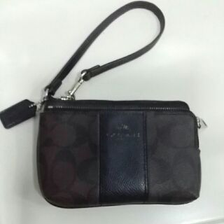 sale!!กระเป๋าสตางค์ coach คล้องมือ แท้ มือสอง(ขายแล้ว)