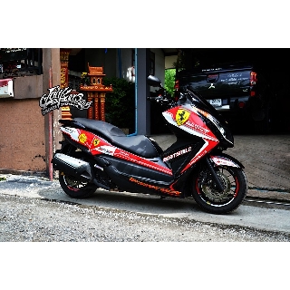 Honda Forza 300 โมเดลเก่า 2015 ลาย Ferrari
