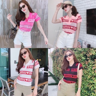 🌈MesubShop🌈 เสื้อครอป 🧡คอโปโลแขนสั้น💚‼️สาวอวบใส่ได้ อกยืด40+‼️เนื้อไหมพรม ทรงโปโลคอปกทอลายแบรน พัดลม F101B