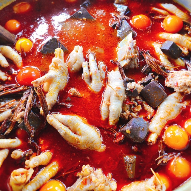 ชุดปาร์ตี้น้ำเงี้ยวสุดคุ้ม