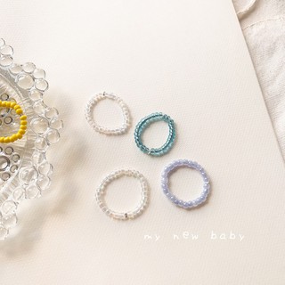 ♞▫wallah_studio - ring : แหวนลูกปัดยางยืด แหวนเกาหลี แหวนเรียบทรงเส้นกลม ใส่ง่าย มินิมอล ใส่นิ้วละวง ก็ช่วยให้มือคุณดูด�