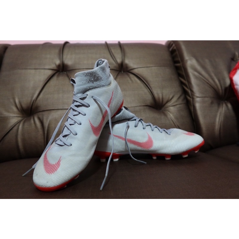 รองเท้าสตั๊ด nike เตะบอล มือ2 ของแท้ (❗️แต่ไม่มีกล่องกล่องหาย❗️)
