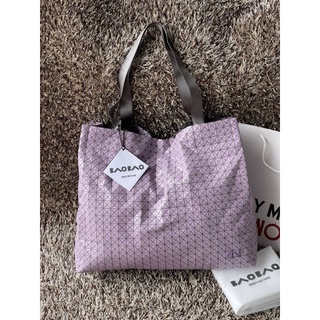 📮@2,290.-🔥🔥BIG DAY DOUBLE BONUS ลด 9 % + FREE EMS🔥🔥💯Baobao Issey Miyake Cart geometric tote bag