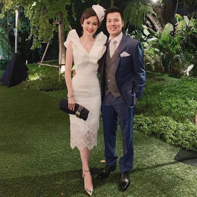 Flutter sleeve tube skirt