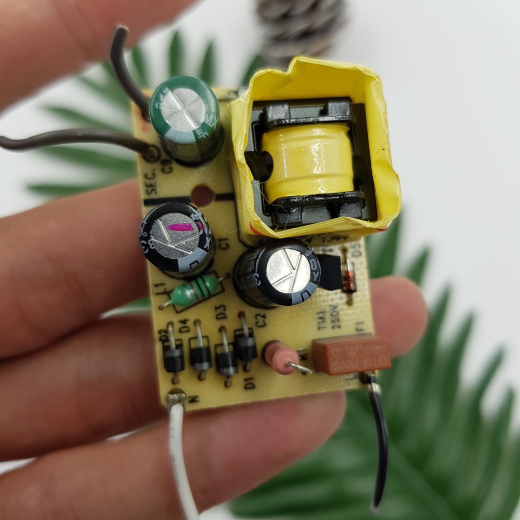 Panasonic แหล่งจ่ายไฟไร้เคส 5V0.5A 5V500mA 5V 500mA - วงจรไฟฟ้า 5.5V ความจุขนาดเล็ก