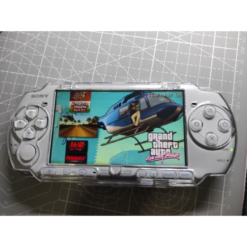 PSP3000 มือสอง 64GBB