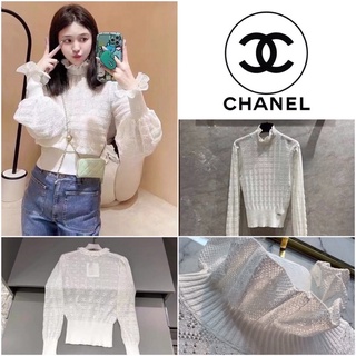 เสื้อคอกระเช้าลายฉลุ Chanel