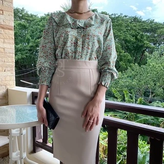 กระโปรงเอวสูงขอบใหญ่ ผ่าหลังเกย ยาว 26 นิ้ว มีซับใน