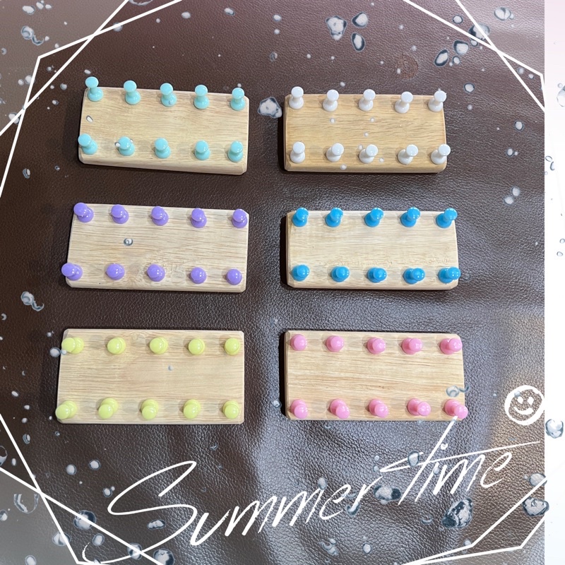 แท่นวางเล็บ pvc แท่นไม้ธรรมชาติแข็งแรง ทนทานใข้งานกับที่อบเล็บได้ปกติมี 6 สีพาสเทลสวย🌈 พร้อมส่งในไทย 🌈