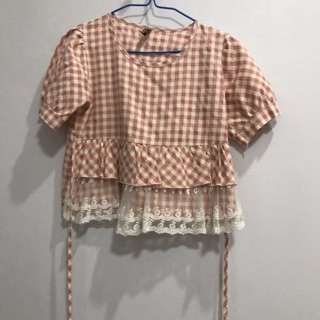 เสื้อครอป. ลายตาราง👚👚👚