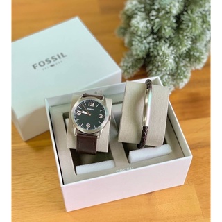 FOSSIL LEDGER THREE-HAND BROWN LEATHER WATCH AND BRACELET GIFT SET