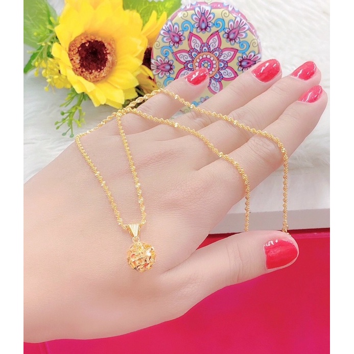 สร้อยคอบิดเกลียวเล็กของผู้หญิงสวยมากพร้อมจี้มุกชุบทอง 18 gauge