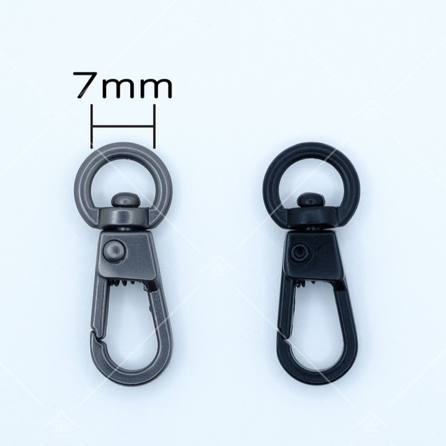 ปลีก/ส่ง (4ชิ้น) คอหมาหัวหยดน้ำ ฐานวงกลม 0.7ซม. 4ชิ้น งานซิ้ง ชุบเกรดA ไม่ลอก ไม่ดำ (SA0038)