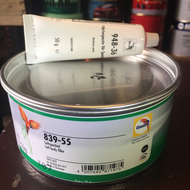 สีโป้วนกแก้วชนิดหยาบ839-55พร้อมน้ำยาเร่ง948-36