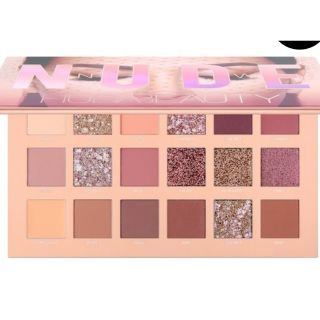 Huda nude eye shadow palette