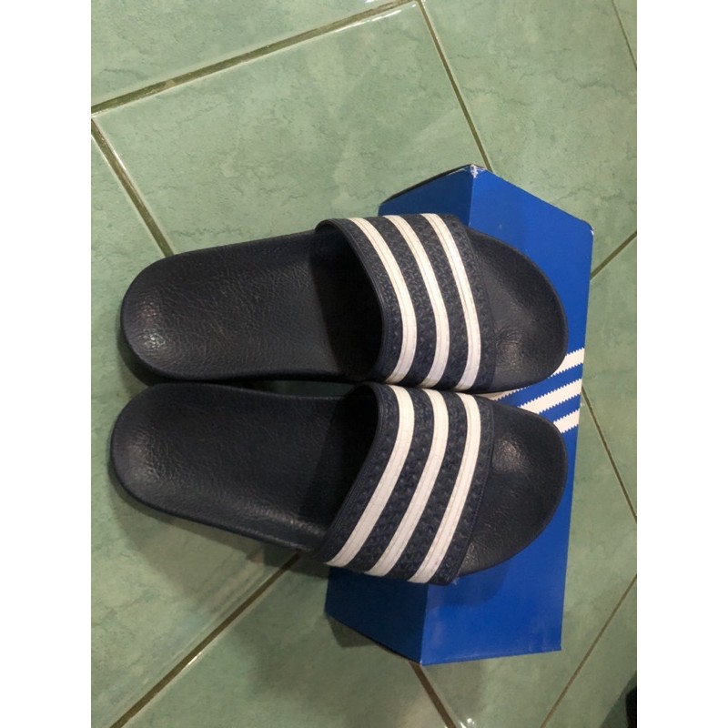 รองเท้าแตะadidas adilette