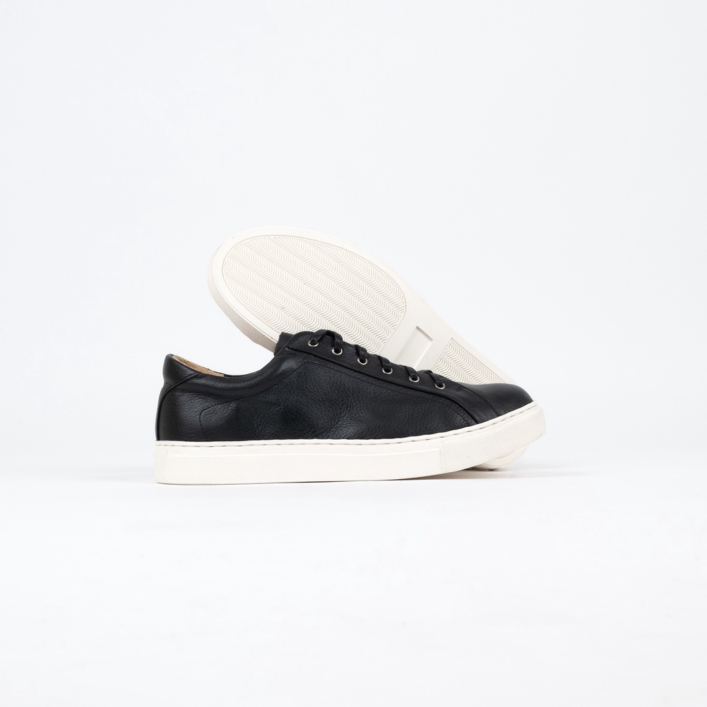 Moonlife Life sneaker II - Black รองเท้าหนังวัวปั่นนิ่ม รองเท้าสนีกเกอร์