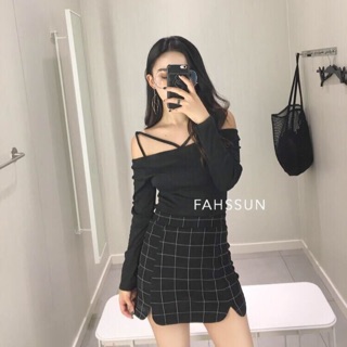 พร้อมส่ง 🔥 เสื้อเปิดไหล่ดีเทลสุดเก๋ ชิคมากกใส่แบบไหนก็น่ารักฝุดๆ มาตำๆๆ