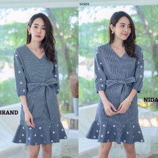 &lt;TW9450&gt;Dress เดรสคอวี ลายริ้วผ้ามอสเครฟ พิมพ์ลายดอกไม้เล็กๆ