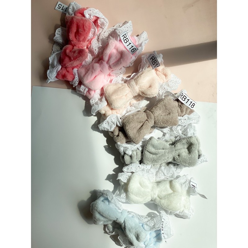 ผ้าคาดผมขอบระบายโบว์นุ่มๆ สีละมุน น่ารักๆ