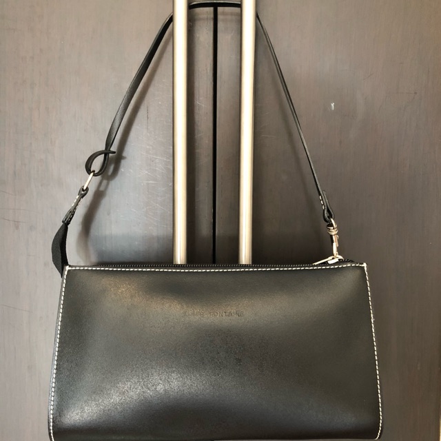 กระเป๋าถือ Louis Fontaine