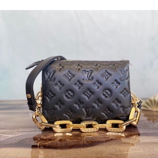 พรี ​ Louis Vuitton M57796 Coussin BBกระเป๋าแฟชั่นกระเป๋าสะพายข้าง แบรนด์เนน กระเป๋าโซ่กระเป๋าสะพายไหล่