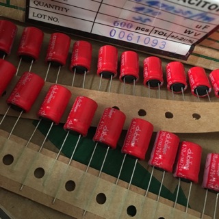 capacitor คาปาซิสเตอร์ คาปาซิเตอร์ 25v 470uf เกรดออดิโอ น้ำเข้าUSA สีแดง