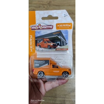 Isuzu D-Max kerry express by majorette