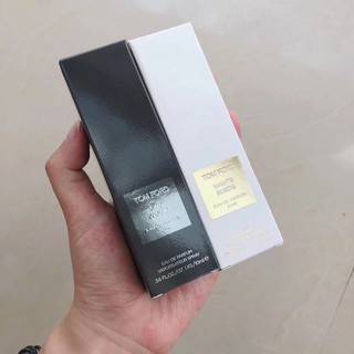 TOM FORD BEAUTY WhiteSuede  TOM FORD BEAUTY น้ำหอม Oud Wood  ขนาดพกพา 10ml.   รายละเอียด: TOM FORD BEAUTY Private Blend