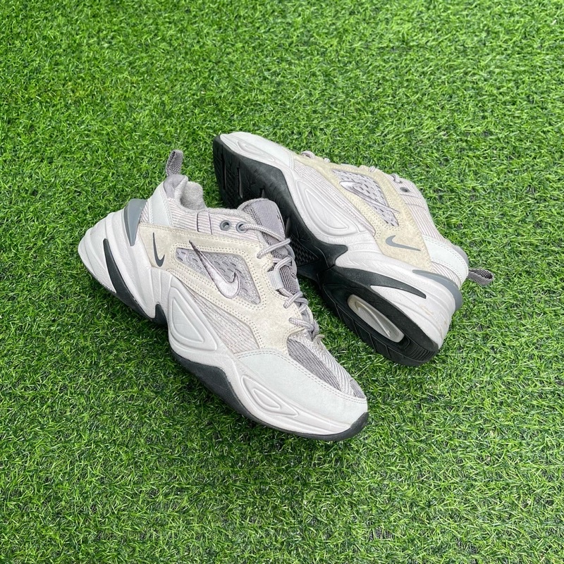 รองเท้ามือสอง Nike M2K Tekno ของแท้100% Size :: 42eu / 26.5cm