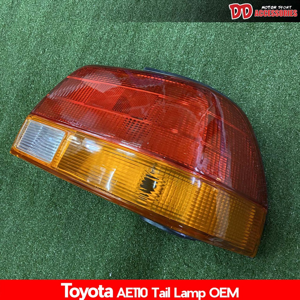 ไฟท้าย AE110 AE111 corolla 1996 1997 1998 สามสี ของใหม่ ขายแยกข้าง