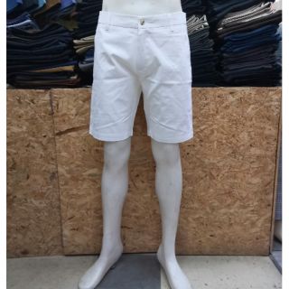 กางเกง​สแล็ค​ขาสั้นสีขาว