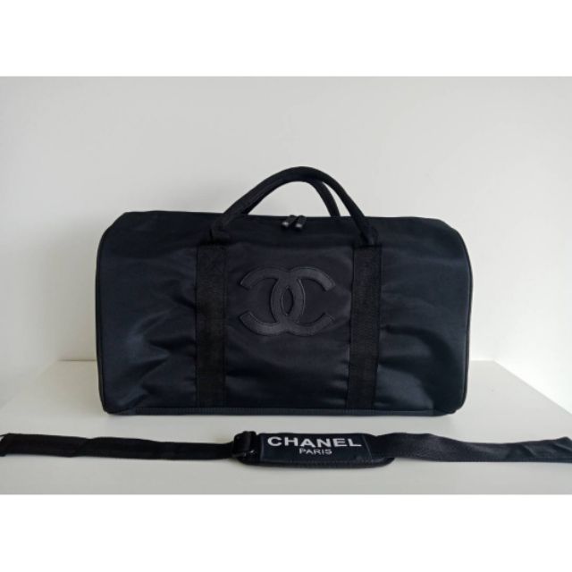 กระเป๋าเดินทาง Chanel Premium Gift