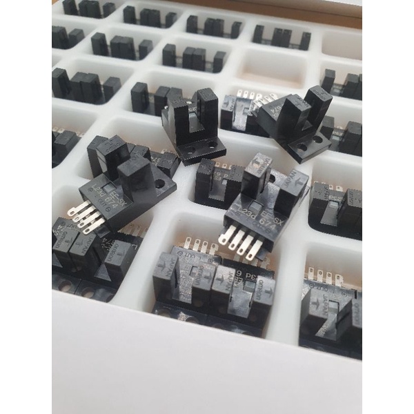0mron EE-SX674 photo microsensor พร้อมส่งออกบิลได้