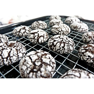 Chocolate Crinkle Cookie คุ้กกี้หน้าแตก รสชอคโกแลต (5 ชิ้น)