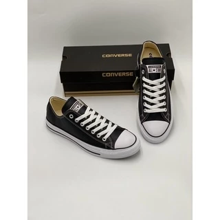 รองเท้าผ้าใบคอนเวิร์สเป็นหนัง(convers all stars หนังแท้)มีใซส์39….44 ไซส์ตรองปก ทางร้านมีฟรีกล่อง ใบเสร็จ