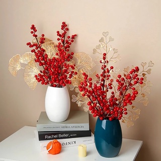 ช่อดอกไม้ประดิษฐ์สีแดงสีทองสําหรับตกแต่งปีใหม่