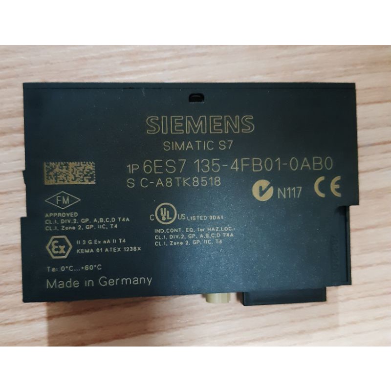 SIEMENS  SIMATIC  S7  6ES7 135-4FB01-0AB0