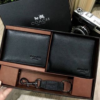 COACH FACTORY WALLET WITH CARD POCKET &amp; KEY CHAIN