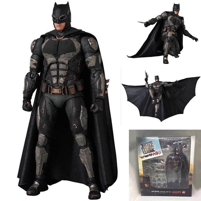 ฟิกเกอร์ Batman Variant The Dark Knight Bruce Wayne PVC