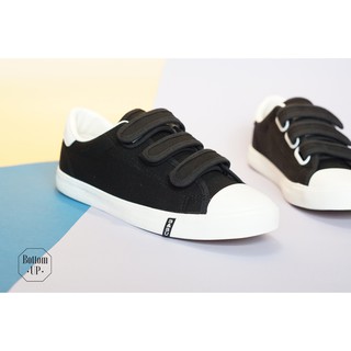 Sales 40% ส่งฟรี ...“ BENBU ” สีดำ Strap Sneaker  สุดฮิต!!